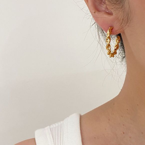 18K Thick Gold Plated Anaya Twist Rope Hoop Earrings - Picture 3 of 6